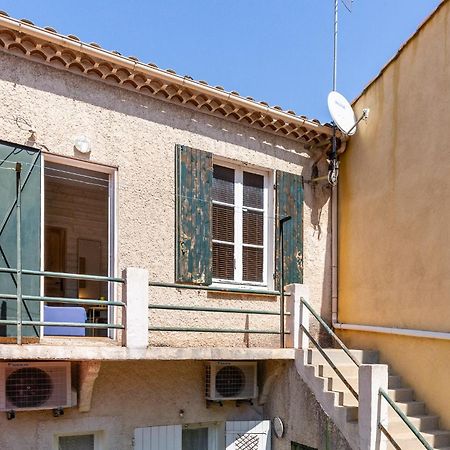 SOLEIL EN VILLE - Coeur de ville au calme plein Sud à 300 m du Port Vieux La Ciotat Quarto foto