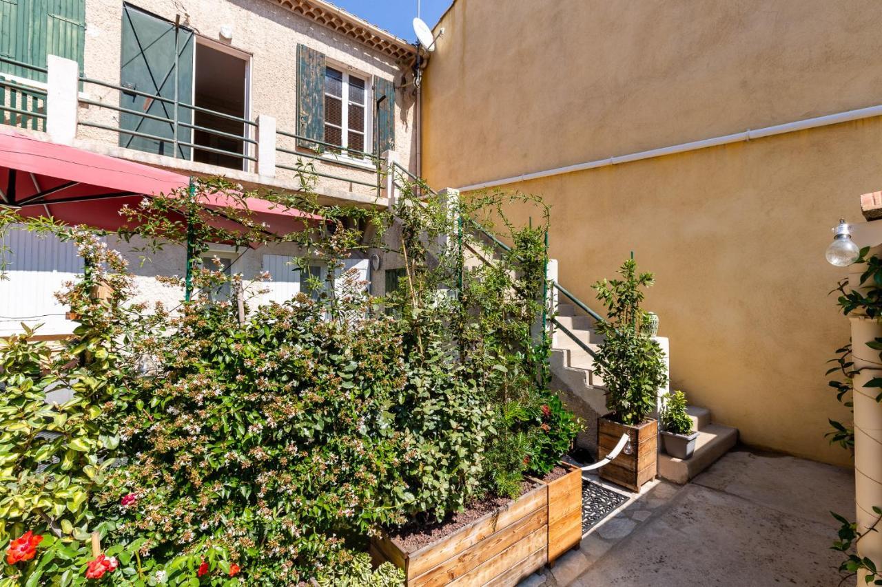 SOLEIL EN VILLE - Coeur de ville au calme plein Sud à 300 m du Port Vieux La Ciotat Exterior foto