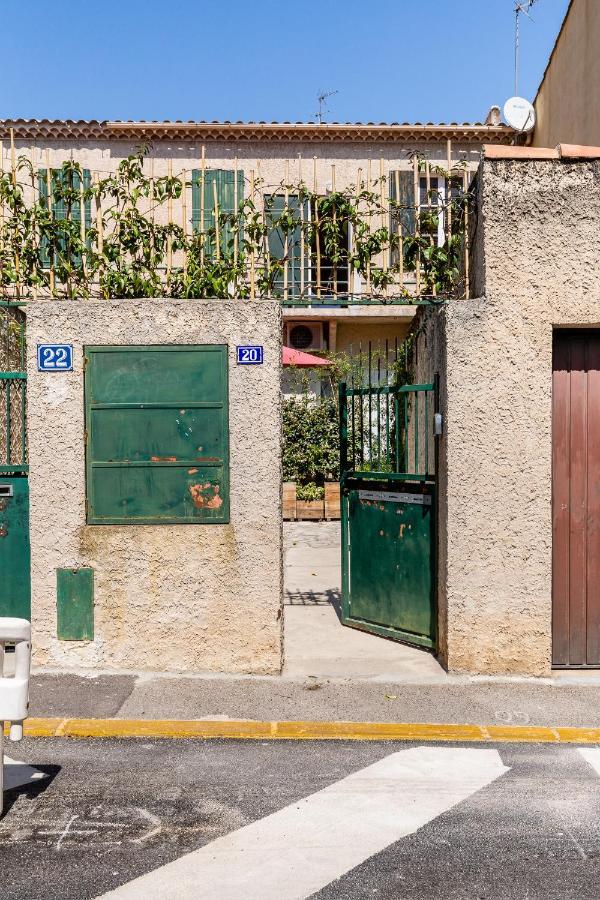 SOLEIL EN VILLE - Coeur de ville au calme plein Sud à 300 m du Port Vieux La Ciotat Exterior foto